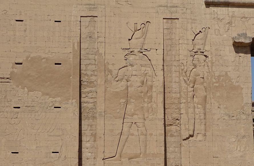 Photo Les Dieux Égyptiens : Une Fascinante Plongée dans la Mythologie Ancienne